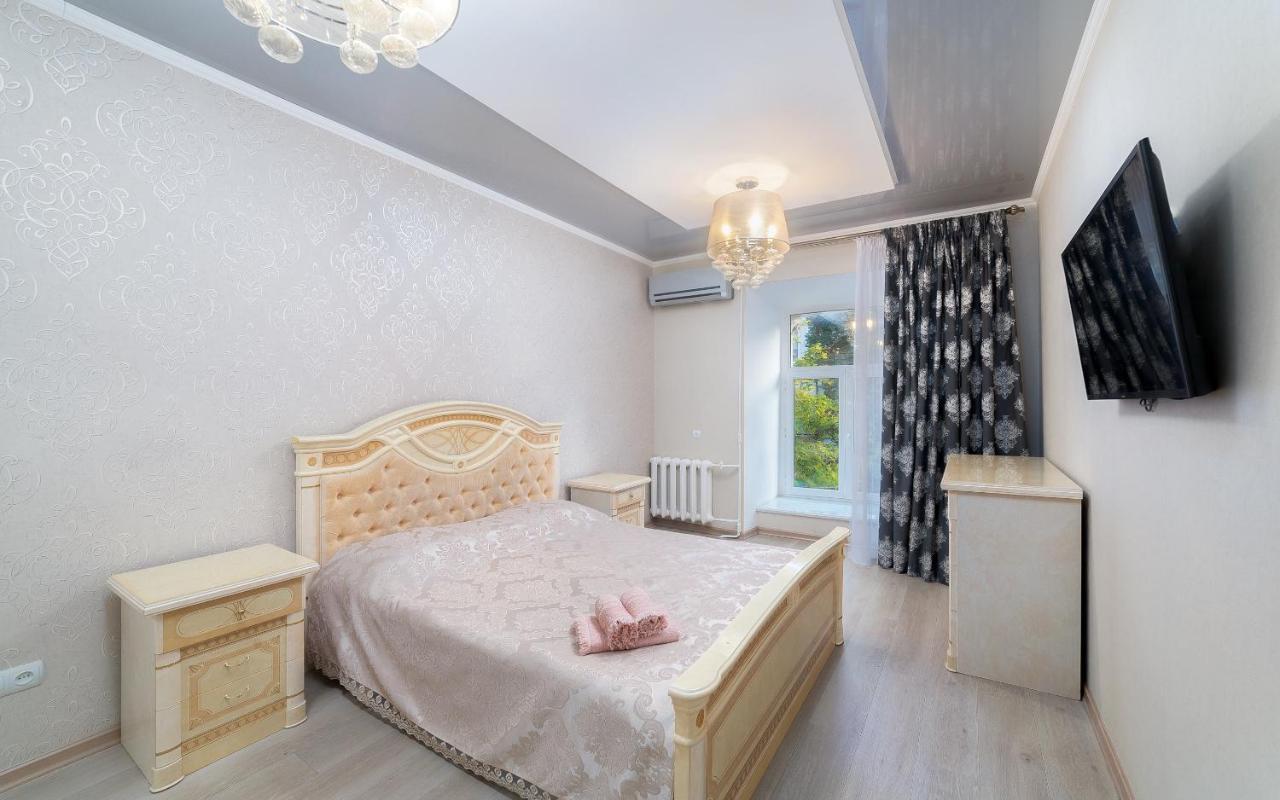 Apartments Deribasovskaya Odesa Exterior photo